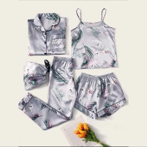 SHEIN 5 Piece Pyjama Set